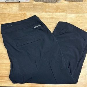Columbia capris